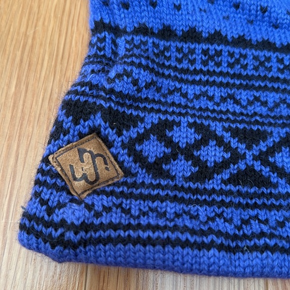 Winter Hat Beanie - Picture 4 of 9